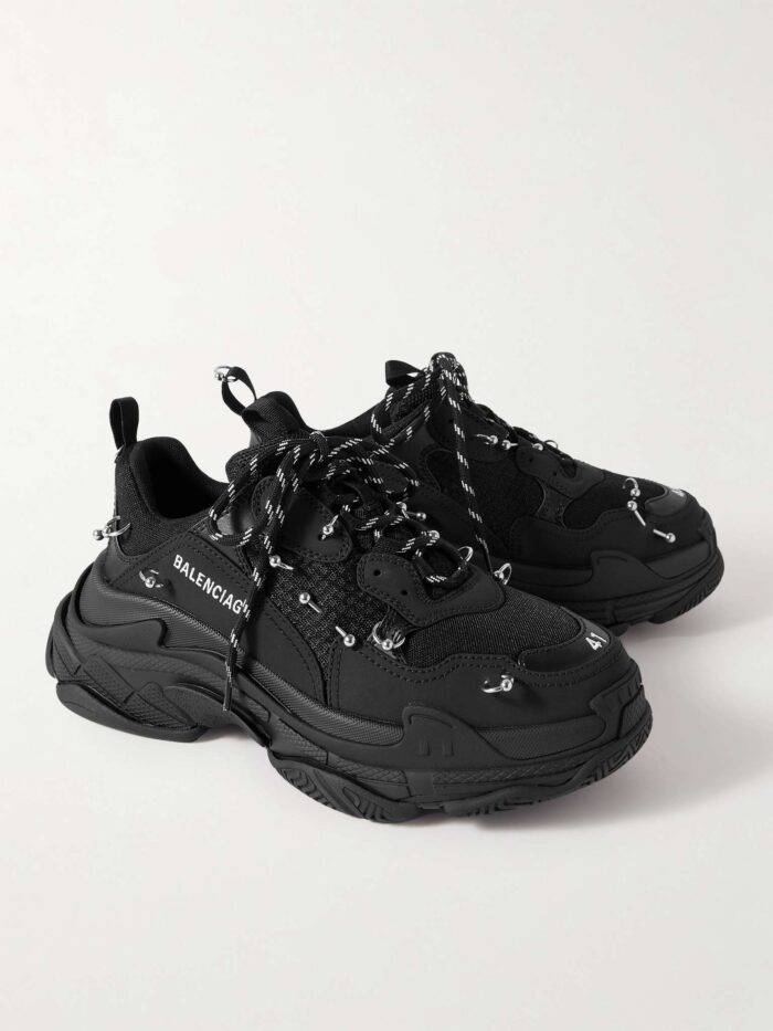 %Best sneaker fits store Products%
