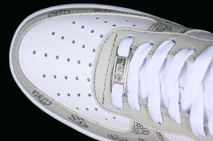 %Best sneaker fits store Products%