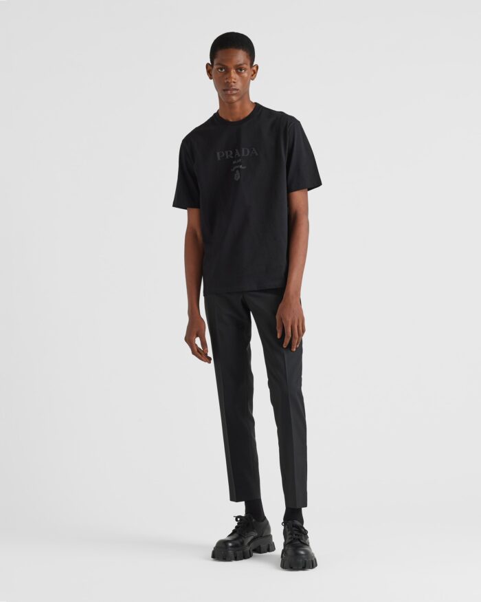 %Best sneaker fits store Products%