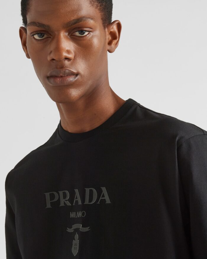 %Best sneaker fits store Products%