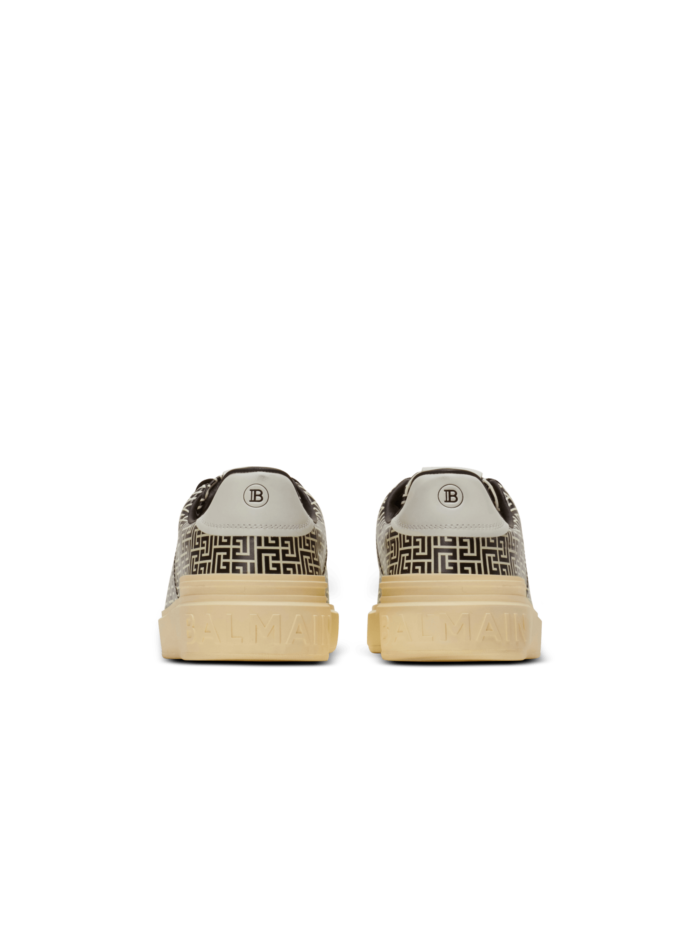 %Best sneaker fits store Products%