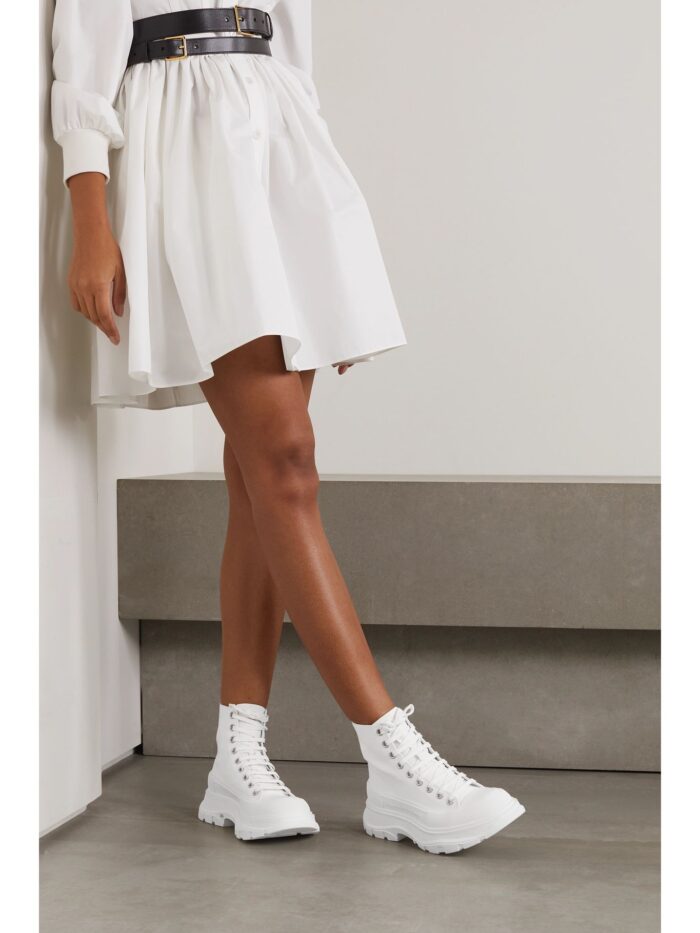 %Best sneaker fits store Products%