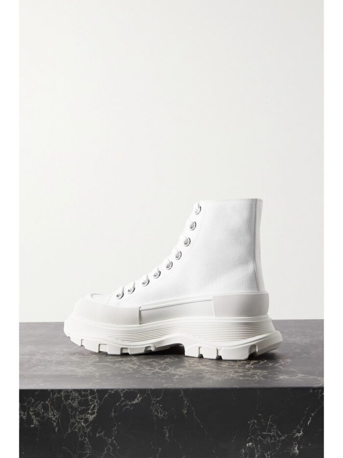 %Best sneaker fits store Products%