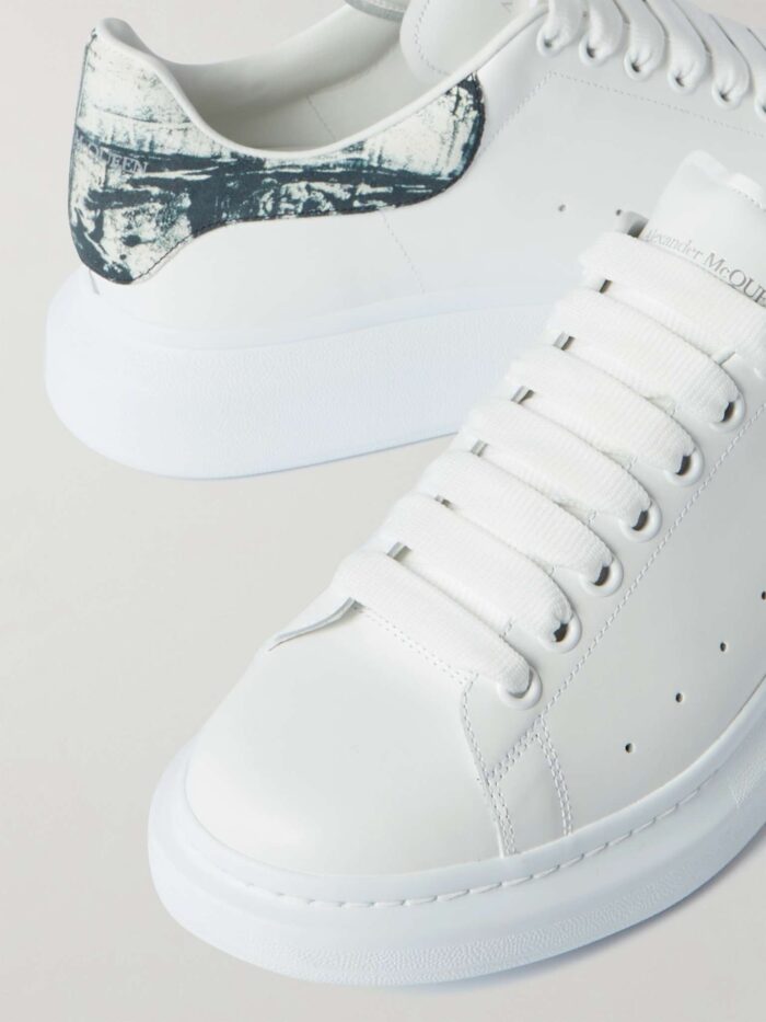 %Best sneaker fits store Products%