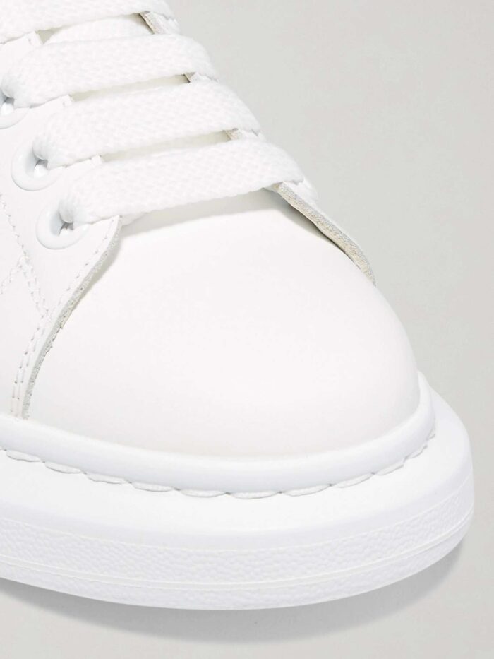 %Best sneaker fits store Products%