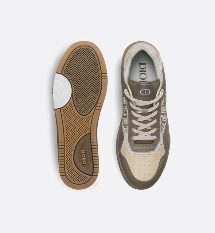 %Best sneaker fits store Products%