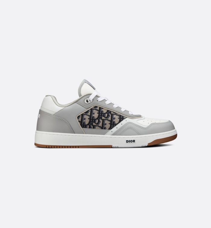 %Best sneaker fits store Products%