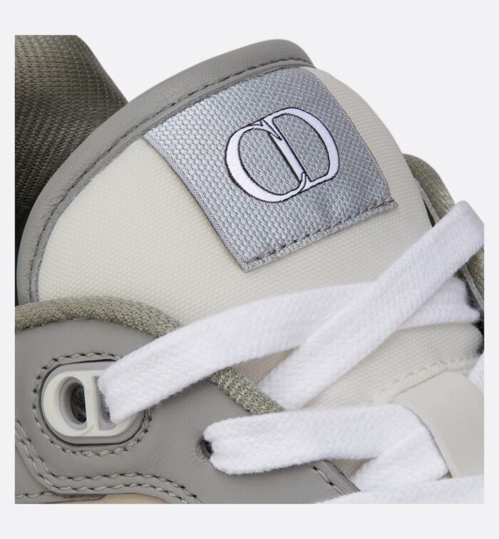 %Best sneaker fits store Products%