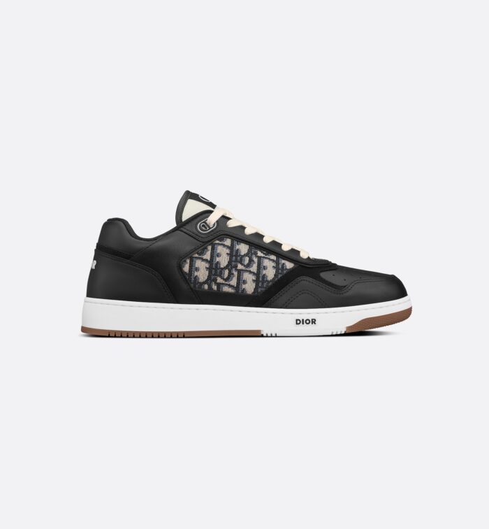 %Best sneaker fits store Products%