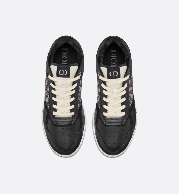 %Best sneaker fits store Products%