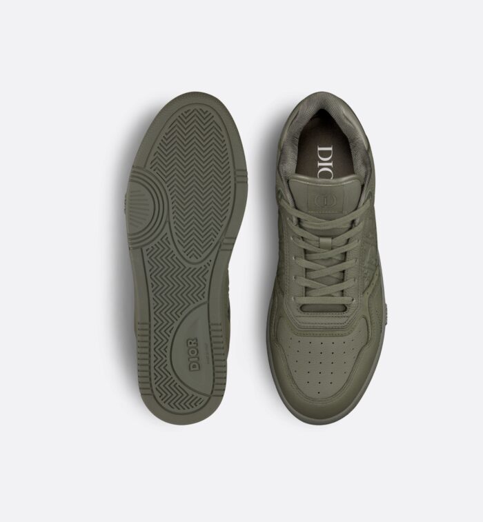 %Best sneaker fits store Products%