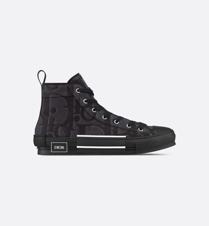 %Best sneaker fits store Products%