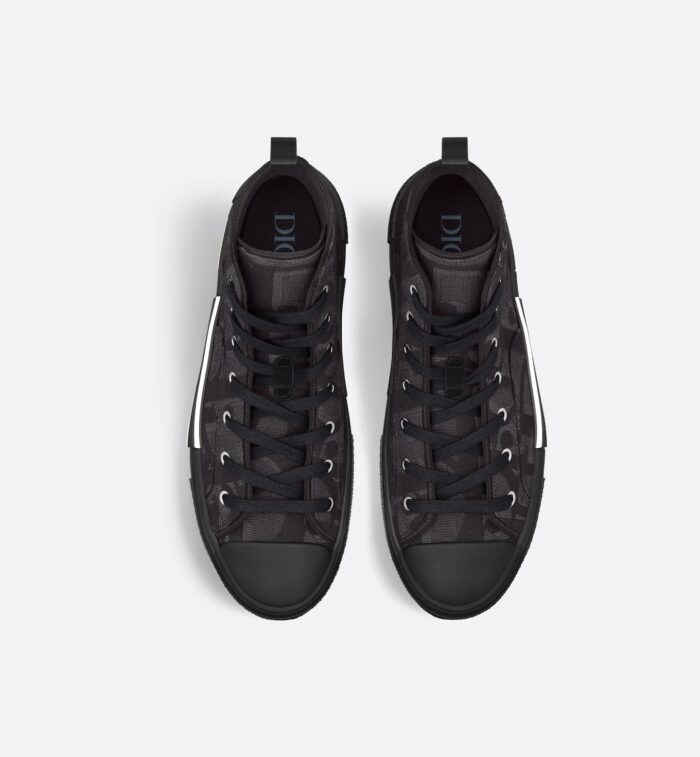 %Best sneaker fits store Products%